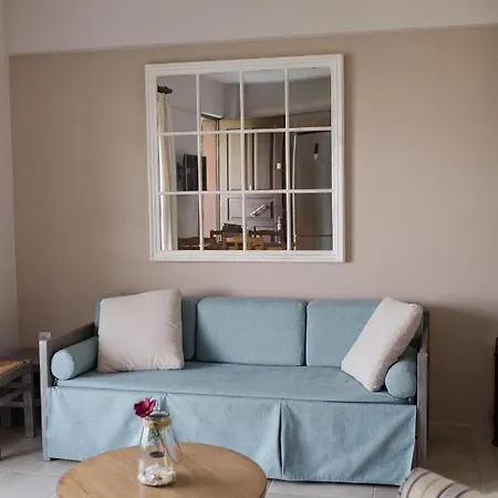 Punda 4 Seasons * Diakopto