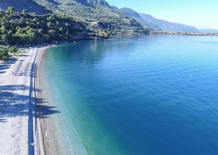 Punda 4 Seasons Apartment Diakopto